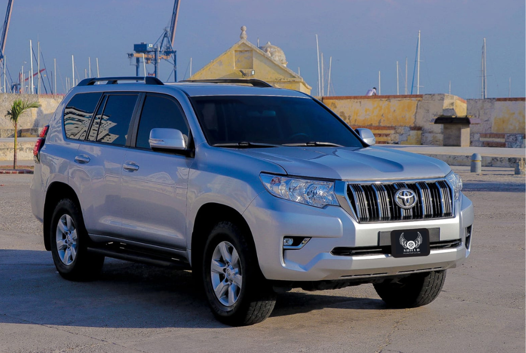 Camioneta blindada Toyota Prado de HERA en Cartagena